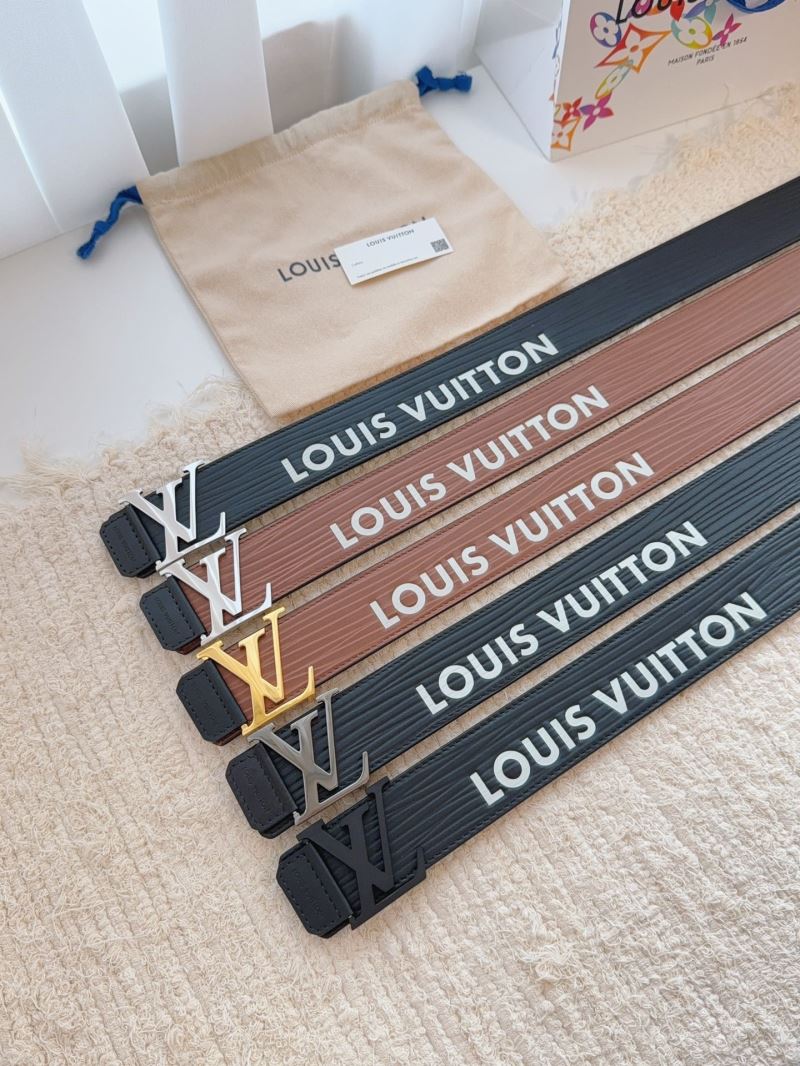 l0vis Vvtt0n belts